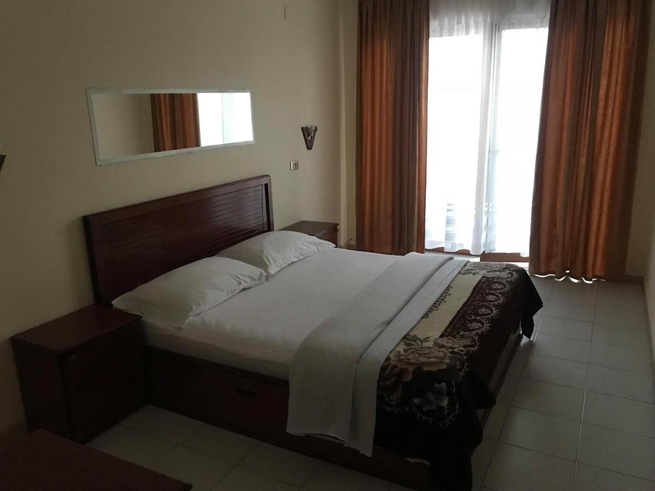 Hotel Belvedere Pogradaş Dış mekan fotoğraf